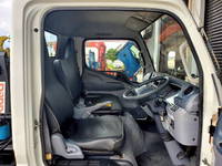 三菱ふそうキャンターコンテナ専用車小型（2t・3t）[写真15]