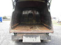 いすゞフォワードパッカー車（塵芥車）中型（4t）[写真11]