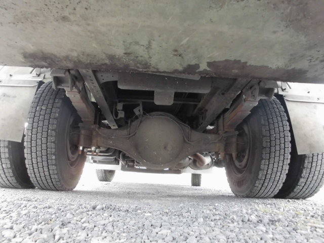 いすゞフォワードパッカー車（塵芥車）中型（4t）[写真18]