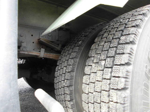 いすゞフォワードパッカー車（塵芥車）中型（4t）[写真19]