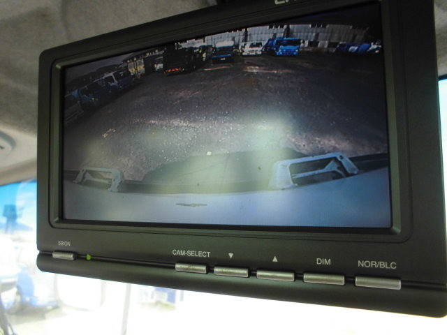 いすゞフォワードパッカー車（塵芥車）中型（4t）[写真32]