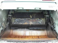 いすゞフォワードパッカー車（塵芥車）中型（4t）[写真05]