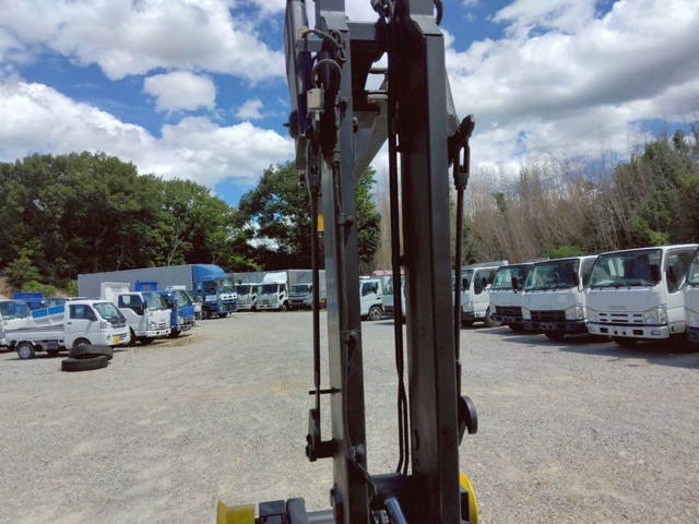 いすゞエルフコンテナ専用車小型（2t・3t）[写真12]