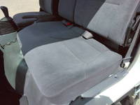 いすゞエルフコンテナ専用車小型（2t・3t）[写真27]