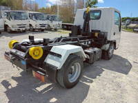 いすゞエルフコンテナ専用車小型（2t・3t）[写真02]