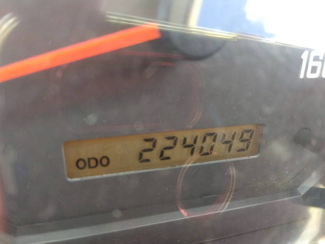 いすゞエルフコンテナ専用車小型（2t・3t）[写真30]