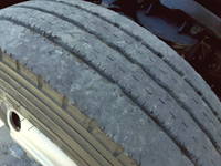 いすゞエルフコンテナ専用車小型（2t・3t）[写真36]