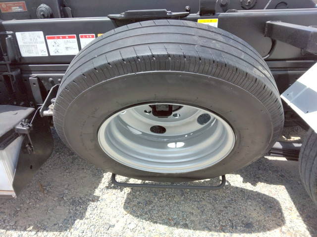 いすゞエルフコンテナ専用車小型（2t・3t）[写真37]