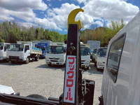 いすゞエルフコンテナ専用車小型（2t・3t）[写真10]