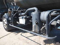 いすゞエルフバキュームカー小型（2t・3t）[写真22]