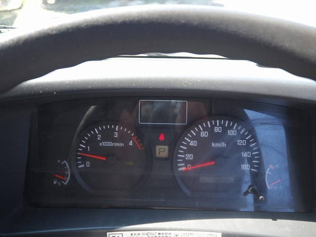 いすゞエルフバキュームカー小型（2t・3t）[写真40]