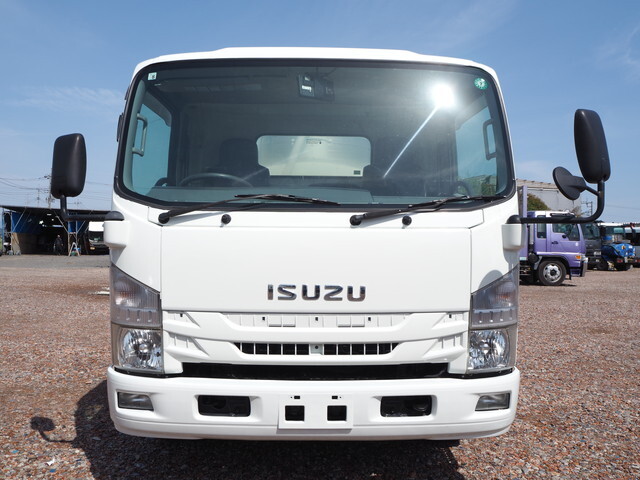 いすゞエルフバキュームカー小型（2t・3t）[写真07]