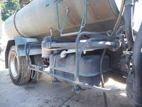 いすゞエルフバキュームカー小型（2t・3t）[写真10]