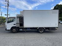 三菱ふそうキャンター冷凍車（冷蔵車）小型（2t・3t）[写真07]