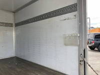 いすゞエルフパネルバン小型（2t・3t）[写真13]