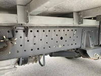 いすゞエルフパネルバン小型（2t・3t）[写真16]