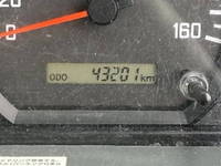 いすゞエルフパネルバン小型（2t・3t）[写真33]