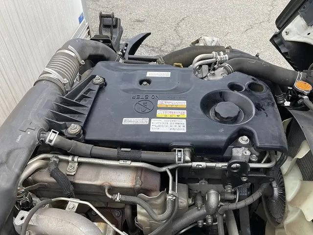 いすゞエルフパネルバン小型（2t・3t）[写真36]