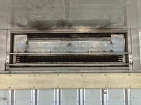 いすゞフォワード冷凍車（冷蔵車）中型（4t）[写真15]