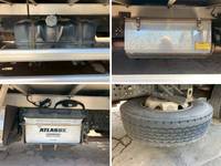 いすゞフォワード冷凍車（冷蔵車）中型（4t）[写真25]