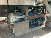 いすゞフォワード冷凍車（冷蔵車）中型（4t）[写真28]