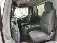 いすゞフォワード冷凍車（冷蔵車）中型（4t）[写真33]