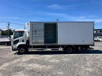 いすゞフォワード冷凍車（冷蔵車）中型（4t）[写真07]