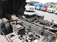 日野レンジャーパッカー車（塵芥車）中型（4t）[写真14]