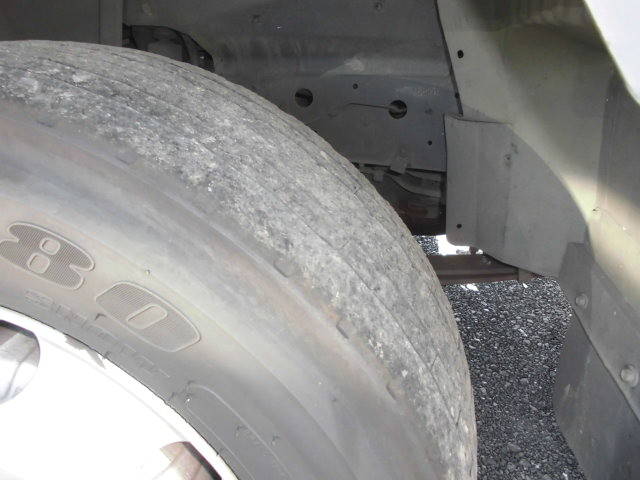 日野レンジャーパッカー車（塵芥車）中型（4t）[写真21]