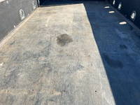 三菱ふそうキャンター平ボディ小型（2t・3t）[写真14]