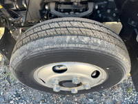 三菱ふそうキャンター平ボディ小型（2t・3t）[写真18]