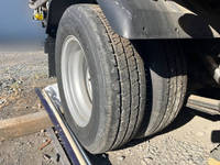 三菱ふそうキャンター平ボディ小型（2t・3t）[写真19]