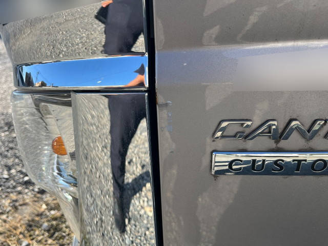 三菱ふそうキャンター平ボディ小型（2t・3t）[写真09]