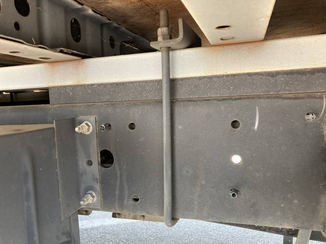 日野デュトロ平ボディ小型（2t・3t）[写真20]