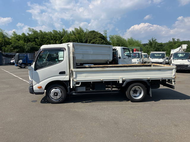 日野デュトロ平ボディ小型（2t・3t）[写真05]