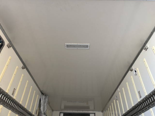 日野デュトロ冷凍車（冷蔵車）小型（2t・3t）[写真16]