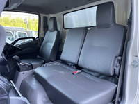 日野デュトロ冷凍車（冷蔵車）小型（2t・3t）[写真32]