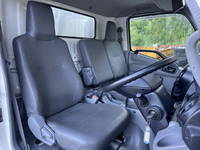 日野デュトロ冷凍車（冷蔵車）小型（2t・3t）[写真33]