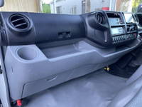 日野デュトロ冷凍車（冷蔵車）小型（2t・3t）[写真34]