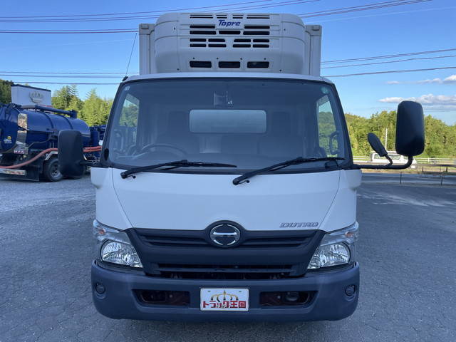 日野デュトロ冷凍車（冷蔵車）小型（2t・3t）[写真08]