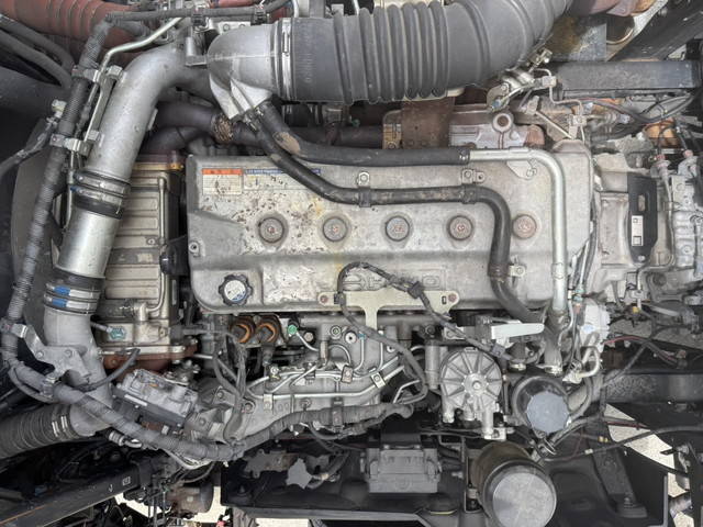 日野プロフィア冷凍車（冷蔵車）大型（10t）[写真18]