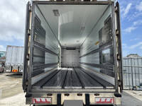 日野プロフィア冷凍車（冷蔵車）大型（10t）[写真21]