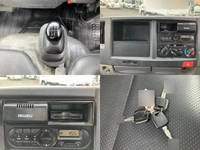 いすゞエルフローダーダンプ小型（2t・3t）[写真27]