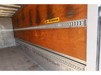 いすゞフォワードアルミウイング中型（4t）[写真15]