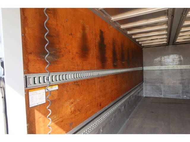 いすゞフォワードアルミウイング中型（4t）[写真15]