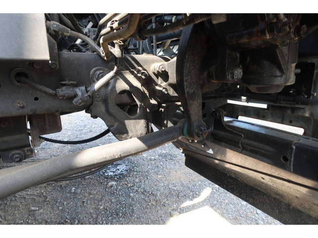 いすゞフォワードアルミウイング中型（4t）[写真23]