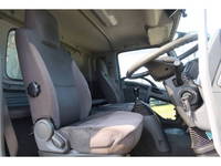 いすゞフォワードアルミウイング中型（4t）[写真28]