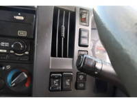 いすゞフォワードアルミウイング中型（4t）[写真31]