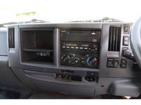 いすゞフォワードアルミウイング中型（4t）[写真32]