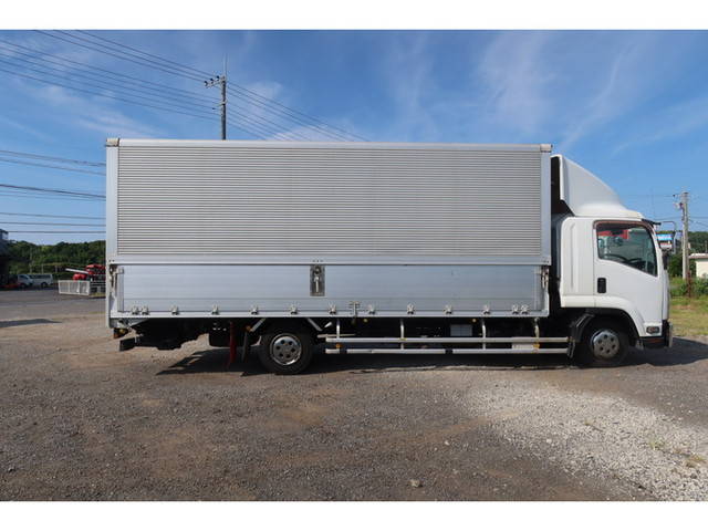 いすゞフォワードアルミウイング中型（4t）[写真06]